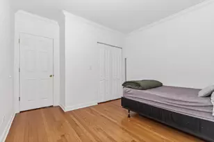 2514 W North Shore Ave, Chicago, IL 60645 - Photo 11