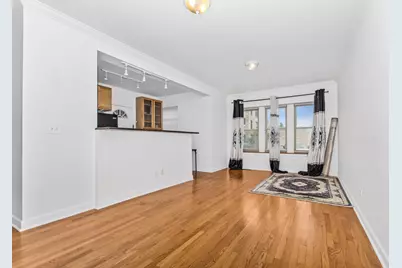 2514 W North Shore Avenue #1, Chicago, IL 60645 - Photo 3