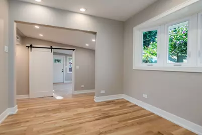 305 E Armitage Avenue, Elmhurst, IL 60126 - Photo 9