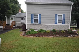 5724 Milwaukee Ave, Richmond, IL 60071 - Photo 1