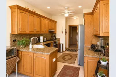 842 Turnberry Lane, Willowbrook, IL 60527 - Photo 17
