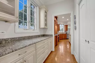 824 Shibley Avenue, Park Ridge, IL 60068 - Photo 7