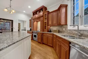 824 Shibley Ave, Park Ridge, IL 60068 - Photo 9