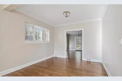 1744 Central Avenue, Wilmette, IL 60091 - Photo 7