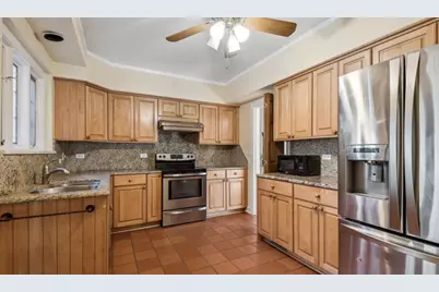 1744 Central Avenue, Wilmette, IL 60091 - Photo 5