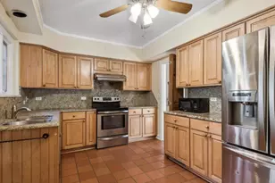 1744 Central Ave, Wilmette, IL 60091 - Photo 5