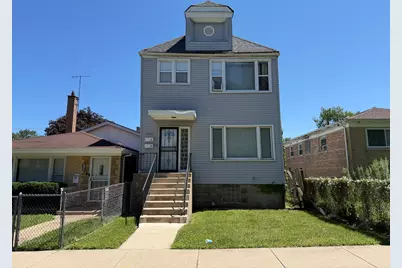 9211 S Clyde Avenue, Chicago, IL 60617 - Photo 1