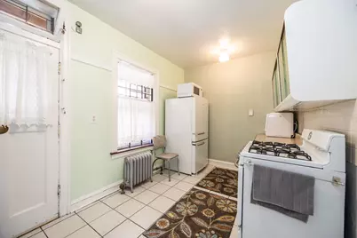2430 W Greenleaf Avenue #1, Chicago, IL 60645 - Photo 7