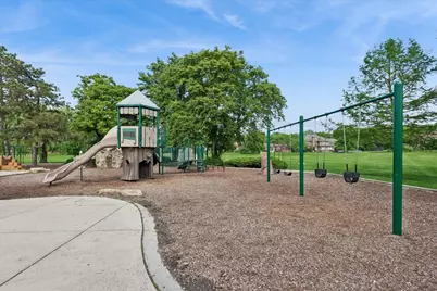 500 Parkview Place, Burr Ridge, IL 60527 - Photo 27