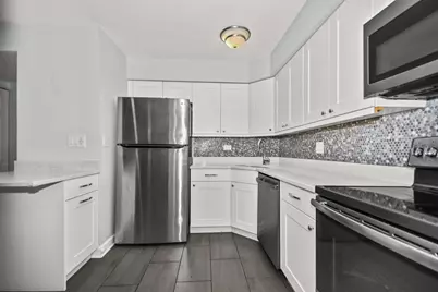 7248 Dixon Street #B, Forest Park, IL 60130 - Photo 5