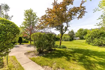 810 Edgemere Road, Buffalo Grove, IL 60089 - Photo 31