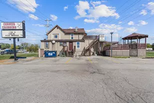 211 W Grass Lake Rd, Lake Villa, IL 60046 - Photo 1