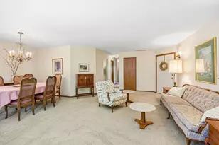 2545 Harbor Dr, Joliet, IL 60431 - Photo 7