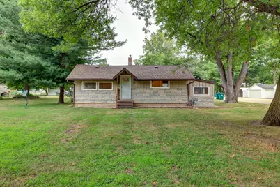 315 E Booth Street, Tampico, IL 61283 - Photo 1