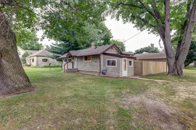 315 E Booth Street, Tampico, IL 61283 - Photo 3