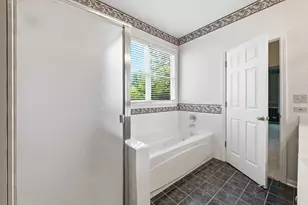 1944 School House Ln, Aurora, IL 60506 - Photo 23