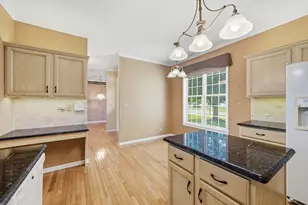 1944 School House Ln, Aurora, IL 60506 - Photo 15