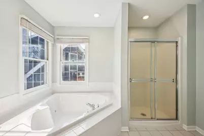 [Address not provided], Gurnee, IL 60031 - Photo 43