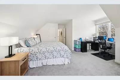 [Address not provided], Gurnee, IL 60031 - Photo 33