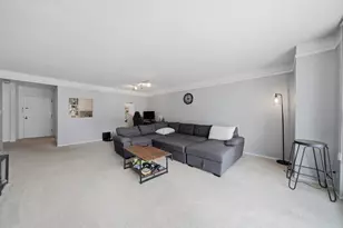 10 E Ontario St, Chicago, IL 60611 - Photo 5