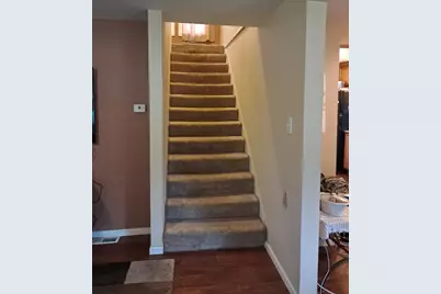626 N Buell Avenue, Aurora, IL 60506 - Photo 9