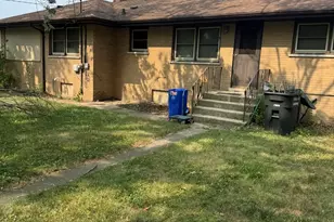 18233 Greenbay Ave, Lansing, IL 60438 - Photo 1