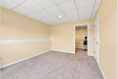 13106 Eakin Creek Court, Huntley, IL 60142 - Photo 29