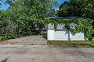 3002 Enoch Ave, Zion, IL 60099 - Photo 47
