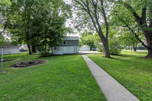 3002 Enoch Ave, Zion, IL 60099 - Photo 53