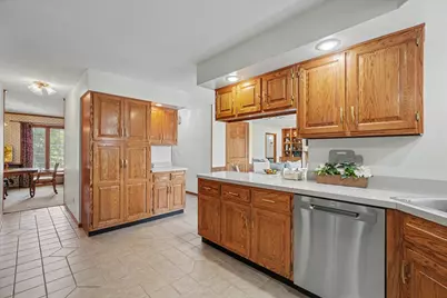 324 N Chaucer Boulevard, Monticello, IL 61856 - Photo 23