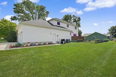 324 N Chaucer Boulevard, Monticello, IL 61856 - Photo 71