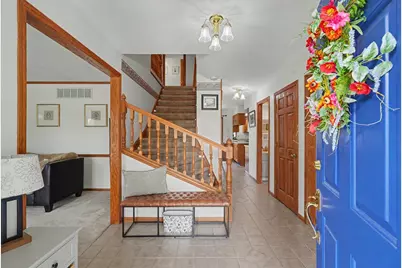 324 N Chaucer Boulevard, Monticello, IL 61856 - Photo 5