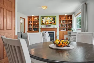 324 N Chaucer Blvd, Monticello, IL 61856 - Photo 21