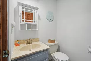 324 N Chaucer Blvd, Monticello, IL 61856 - Photo 35