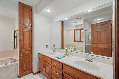 324 N Chaucer Boulevard, Monticello, IL 61856 - Photo 51
