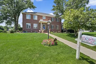 324 N Chaucer Blvd, Monticello, IL 61856 - Photo 75