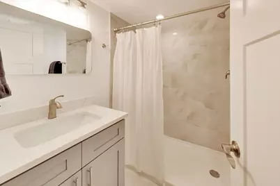 7528 W Winnemac Avenue, Harwood Heights, IL 60706 - Photo 23