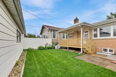 7528 W Winnemac Avenue, Harwood Heights, IL 60706 - Photo 27