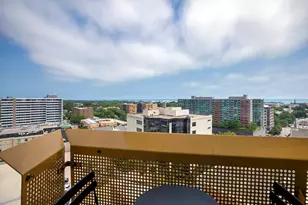 1720 Maple Ave, Evanston, IL 60201 - Photo 11
