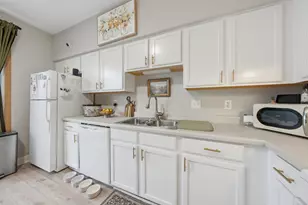 388 Richmond Dr, Romeoville, IL 60446 - Photo 11