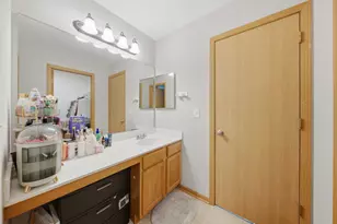 388 Richmond Dr, Romeoville, IL 60446 - Photo 29