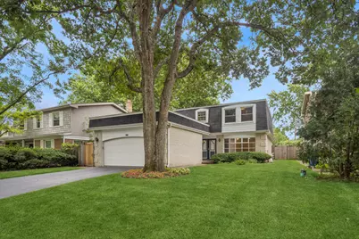 1645 Sherwood Road, Highland Park, IL 60035 - Photo 1