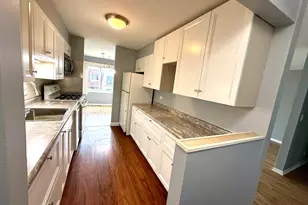 3026 Roberts Dr, Woodridge, IL 60517 - Photo 3