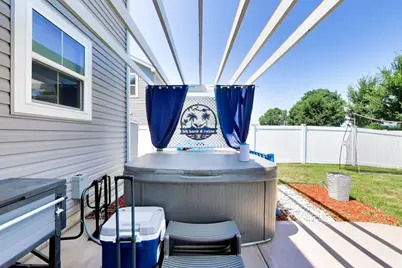 460 E Meadowdale Circle, Hampshire, IL 60140 - Photo 31