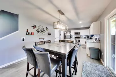 460 E Meadowdale Circle, Hampshire, IL 60140 - Photo 5