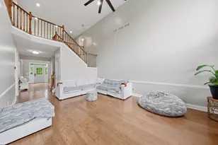 1571 Woodland Ln, Bolingbrook, IL 60490 - Photo 5