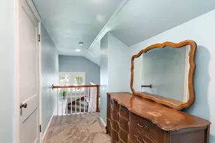 909 Augusta Ave, Elgin, IL 60120 - Photo 21