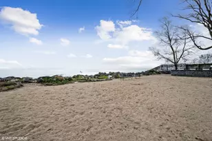 1224 W Chase Ave, Chicago, IL 60626 - Photo 13