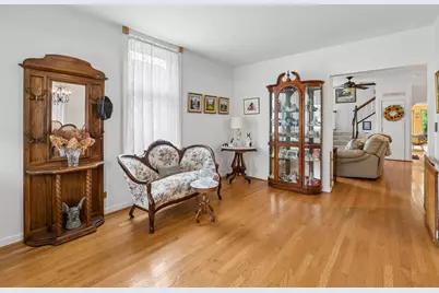 693 Cherry Avenue, Lake Forest, IL 60045 - Photo 9