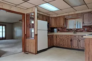 317 Clark St, Marseilles, IL 61341 - Photo 5